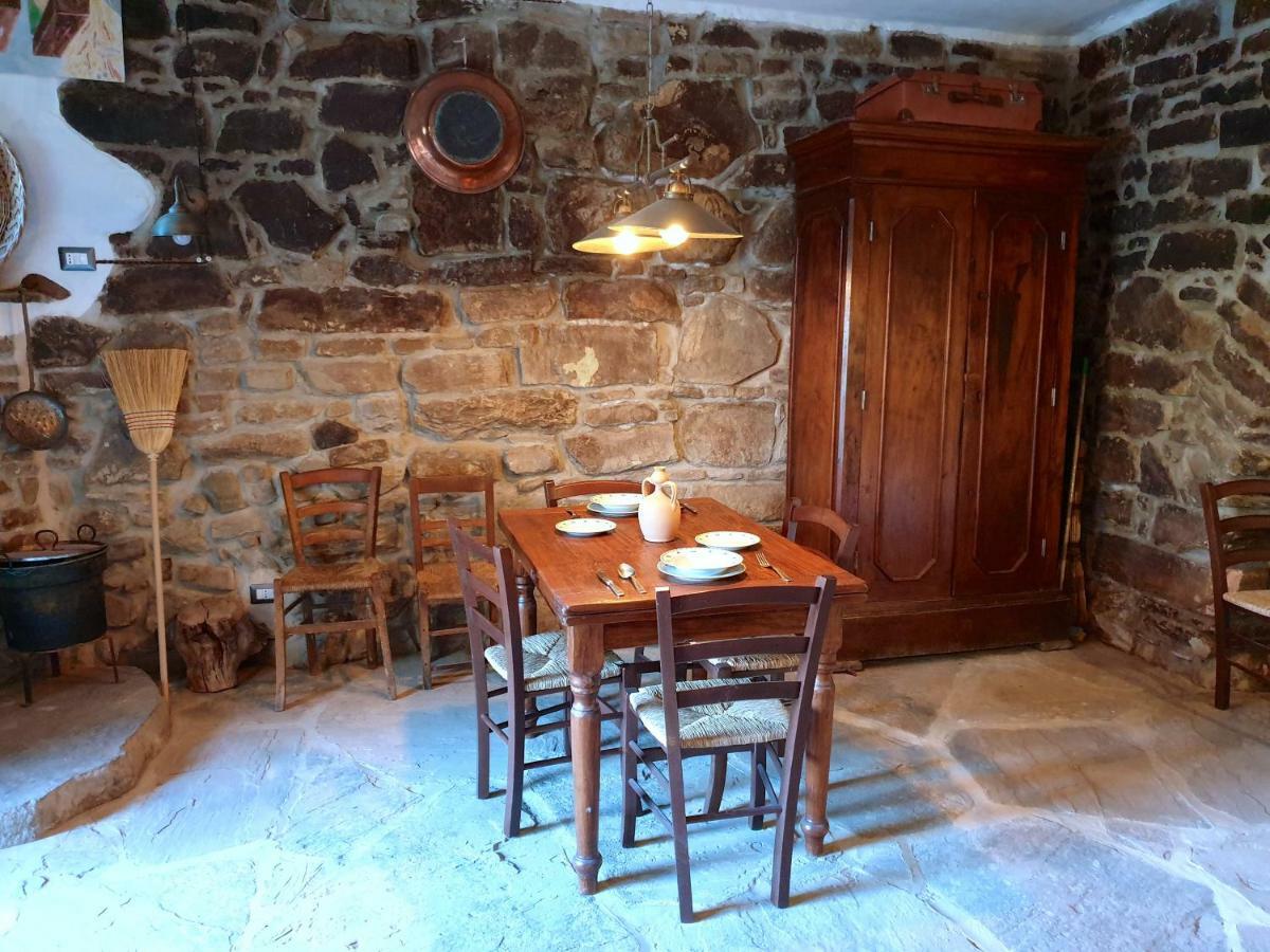 Casa Contadina Apartment Castelmezzano Exterior foto