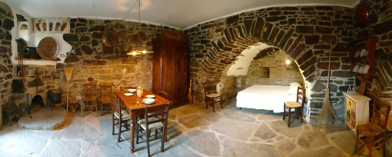 Casa Contadina Apartment Castelmezzano Exterior foto